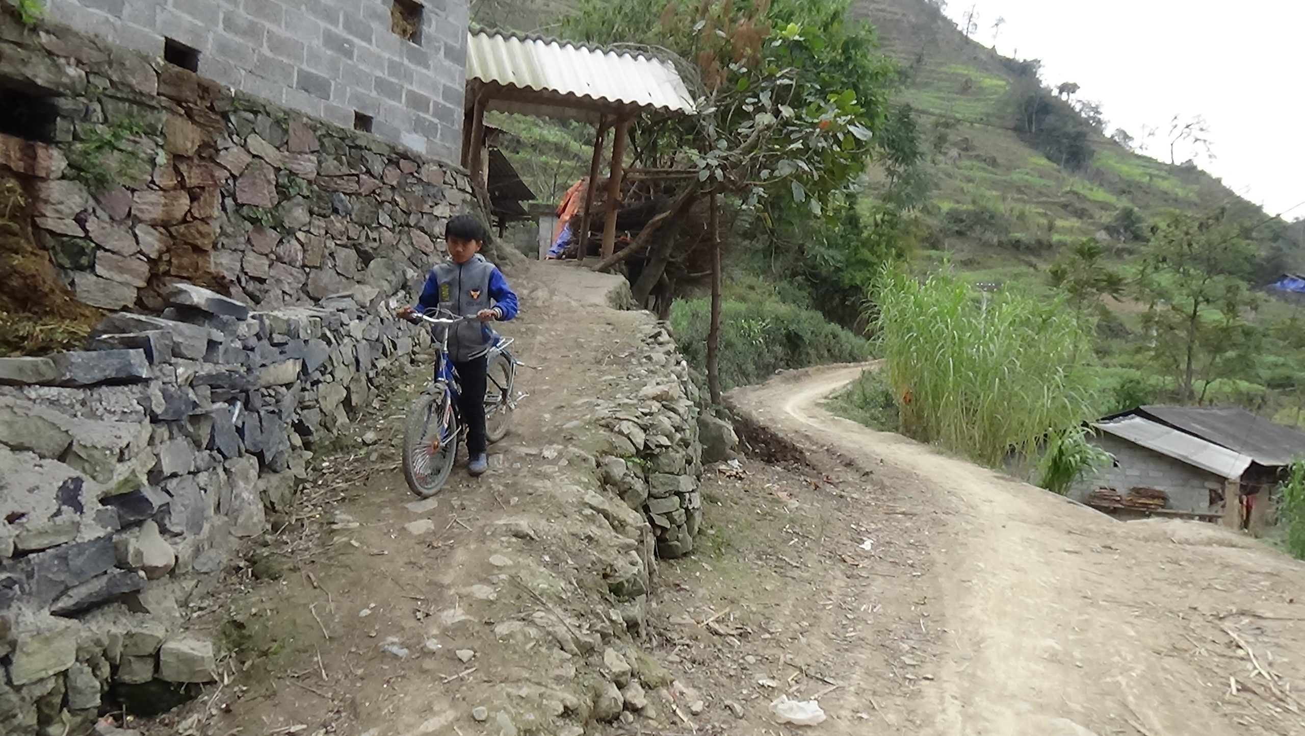 4 Days Sapa Cycling To Y Ty -Bac Ha - Hanoi